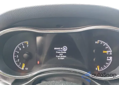 2019 Jeep Grand Cherokee Limited 4X2 z USA, uszkodzony, nr VIN 1C4RJEBG9KC656792